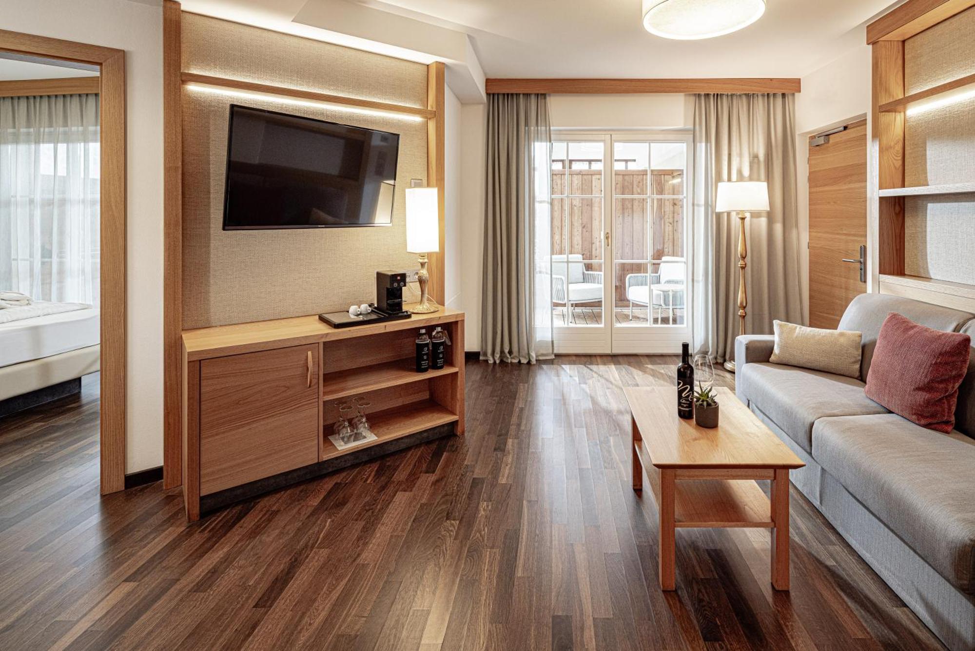 Lake Spa Hotel Seeleiten Caldaro Luaran gambar